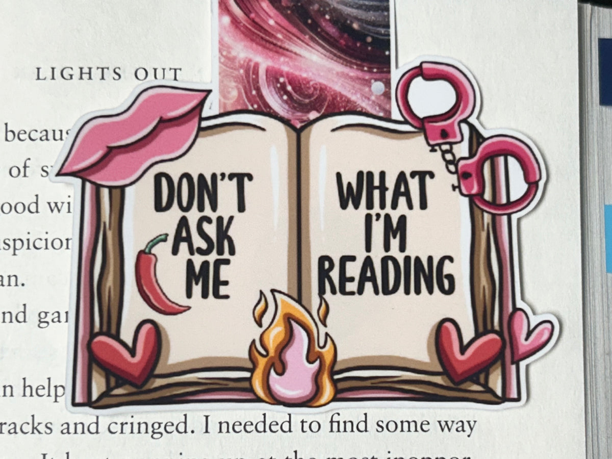 Book Lover Present Dark Romance Collection Reading Accessory Gift Premium Quality Construction Double Sided Design Photo Marker Gothic Style Bookmark Literature Fan Essential Women Reading Tool Beautiful Page Keeper Glossy Material