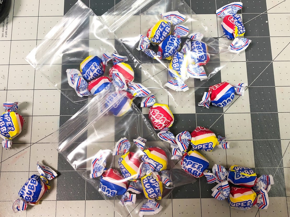 Chew Em Up Softball Bag Topper Team Treat