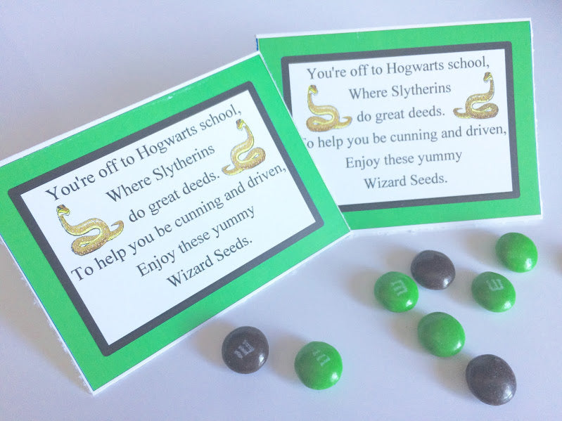 Show your house pride with these Slytherin house Wizard Seeds. These printable bag toppers are perfect for a Harry Potter party and are a unique and fun party favor.