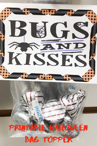 What's Halloween without bugs and kisses? Celebrate Halloween with this fun printable bag topper perfect for classroom parties, trick or treaters, and Halloween party favors. 