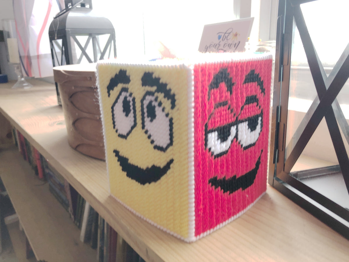 M&M Pick Your Side Plastic Canvas Tissue Box Pattern